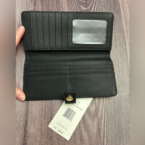 Steve Madden Black Card Holder with Gold Accent NWT - Picture 3 of 3